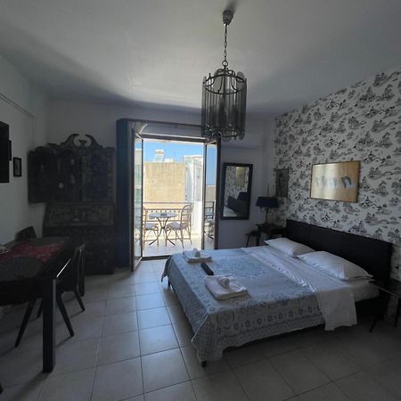 Retire Flat In The Heart Of City Iraklio Exterior foto