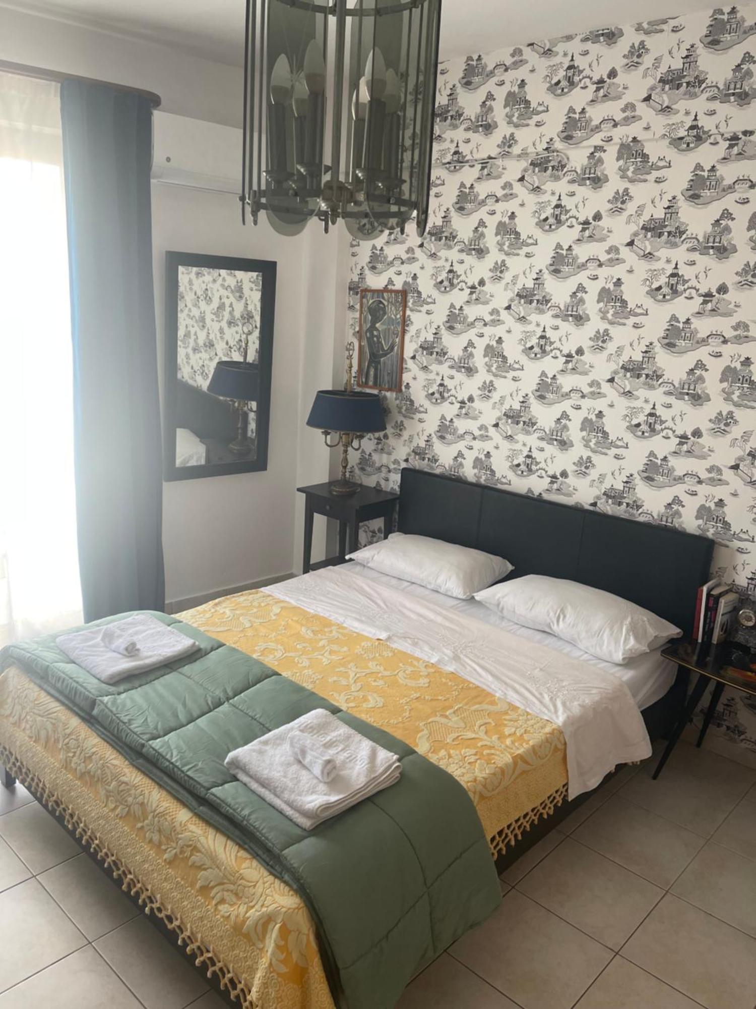 Retire Flat In The Heart Of City Iraklio Exterior foto